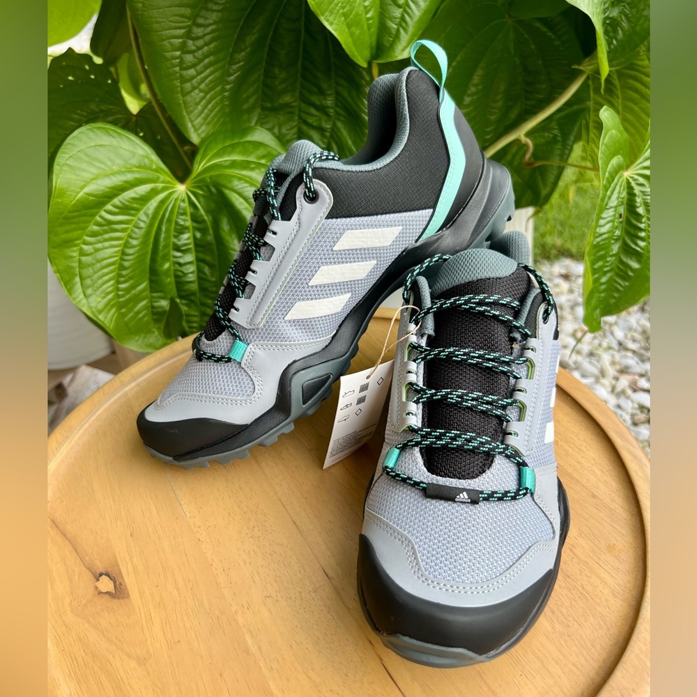 🤍🖤Adidas 🤍🖤Terrex🖤🤍New 🤍🖤Size 9.5